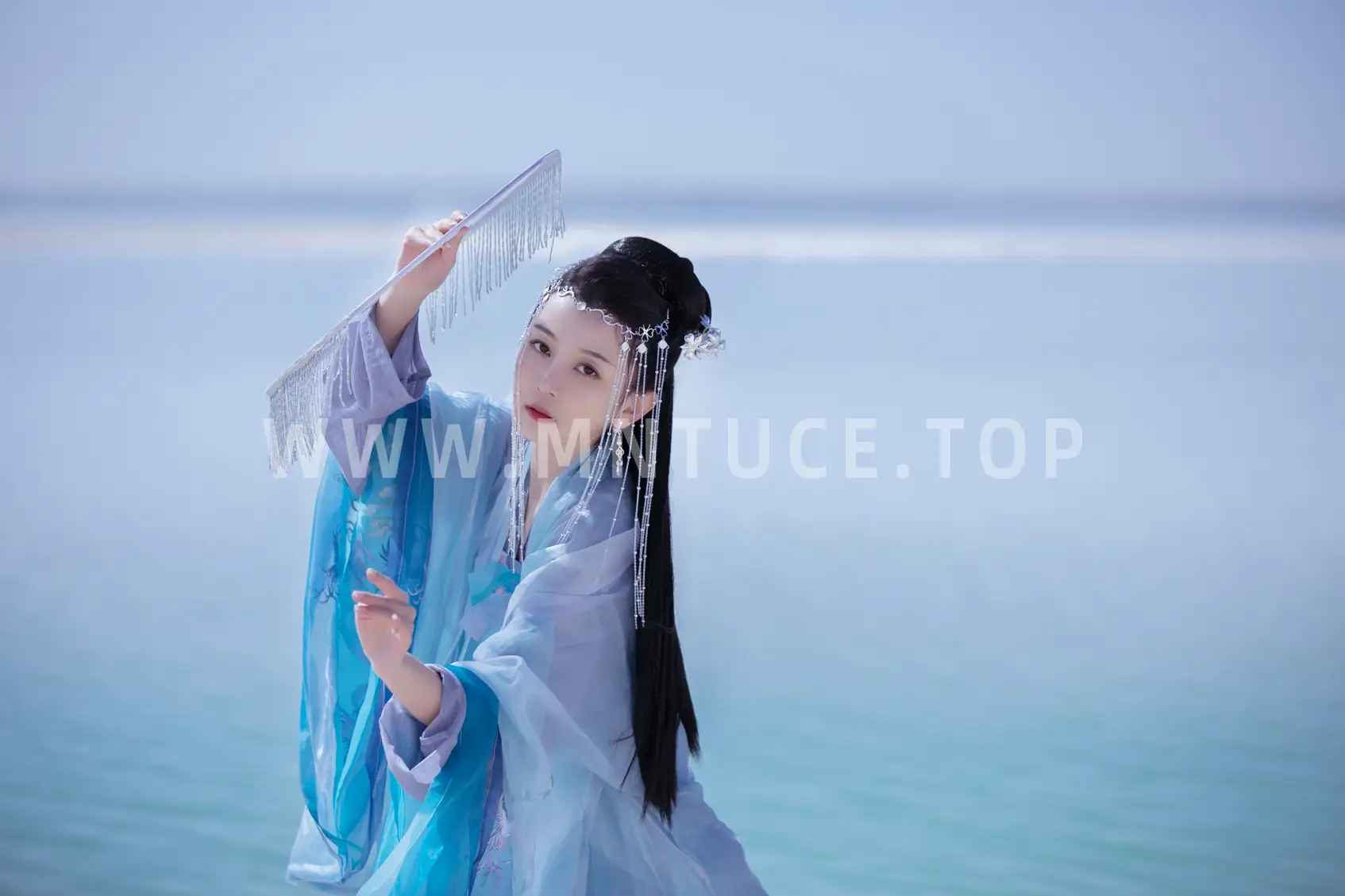 [YITUYU] 2022.08.13 Vol.1693 – The wind chimes ring, and the old friend returns Koneko Rina#[22P]-8