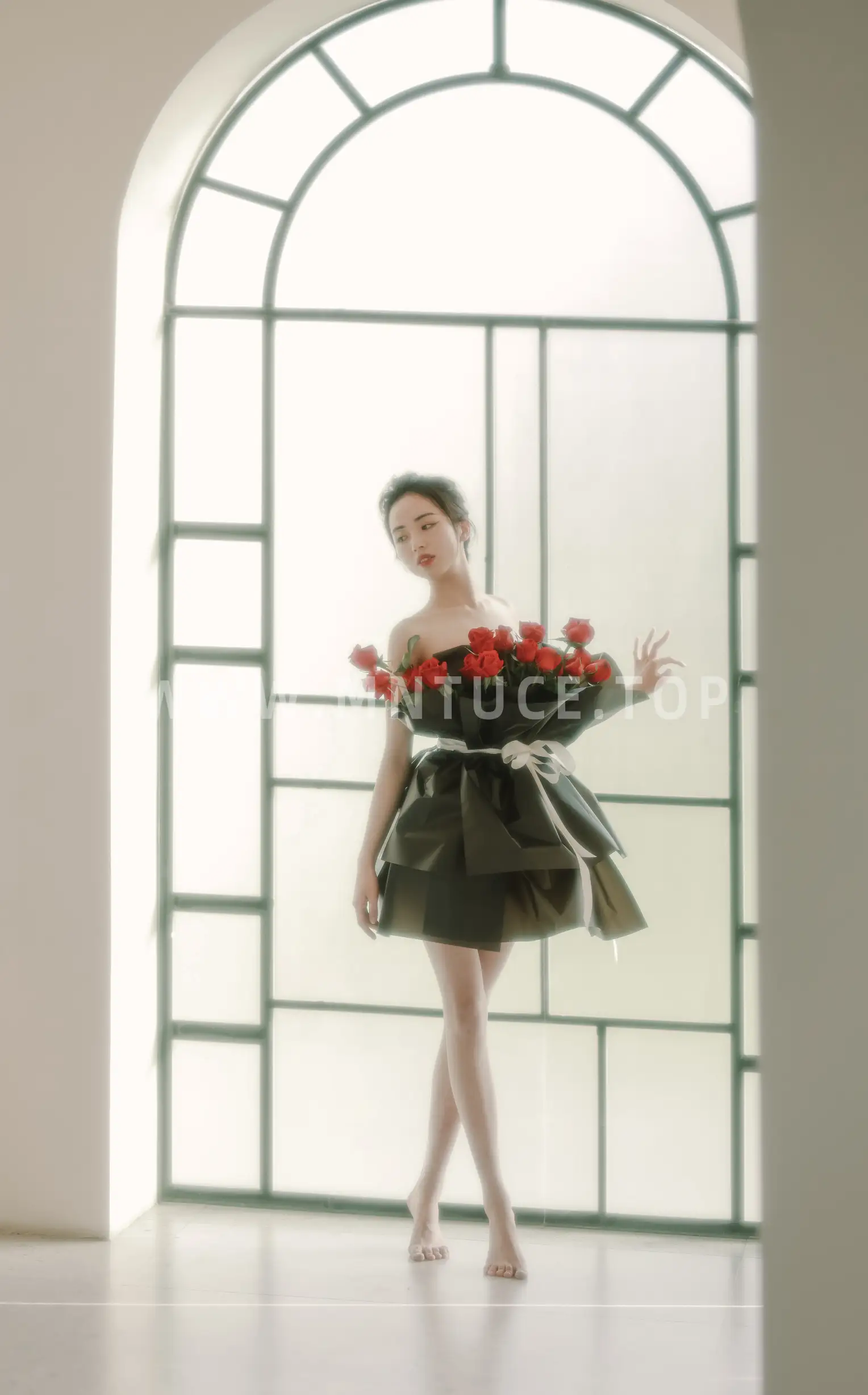 [YITUYU] 2022.08.07 Vol.1644 – Red Rose Xiao Zhu#[34P]-8