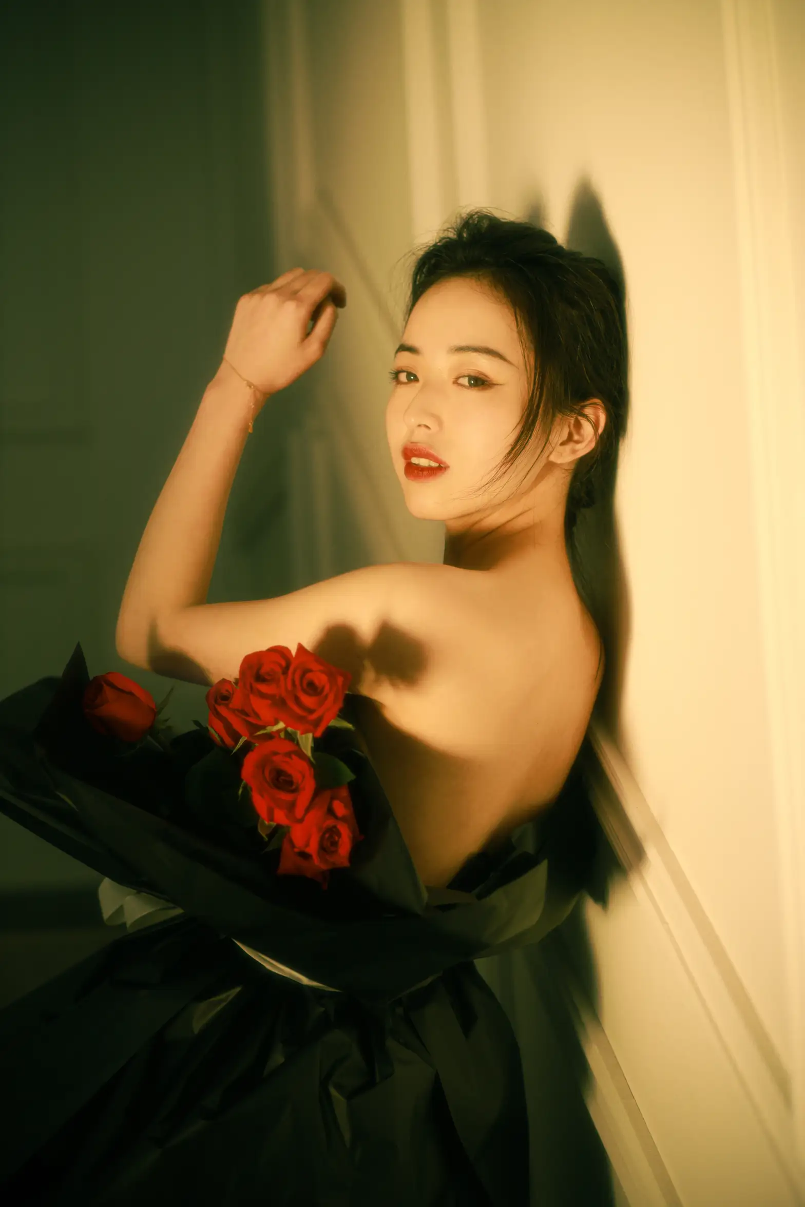 [YITUYU] 2022.08.07 Vol.1644 – Red Rose Xiao Zhu#[34P]-2