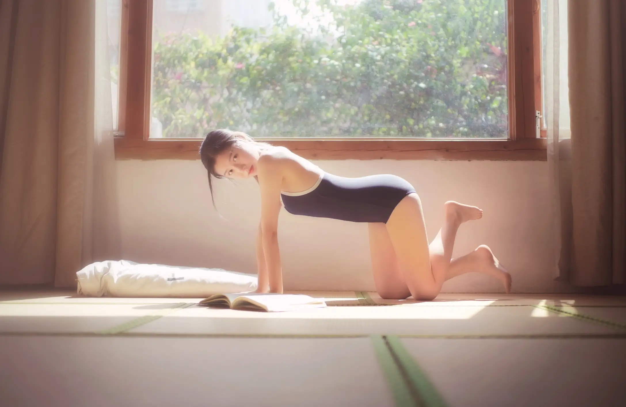 [YITUYU] 2022.09.02 Vol.1850 – Waiting for the flowers to bloom leaf#[34P]-1