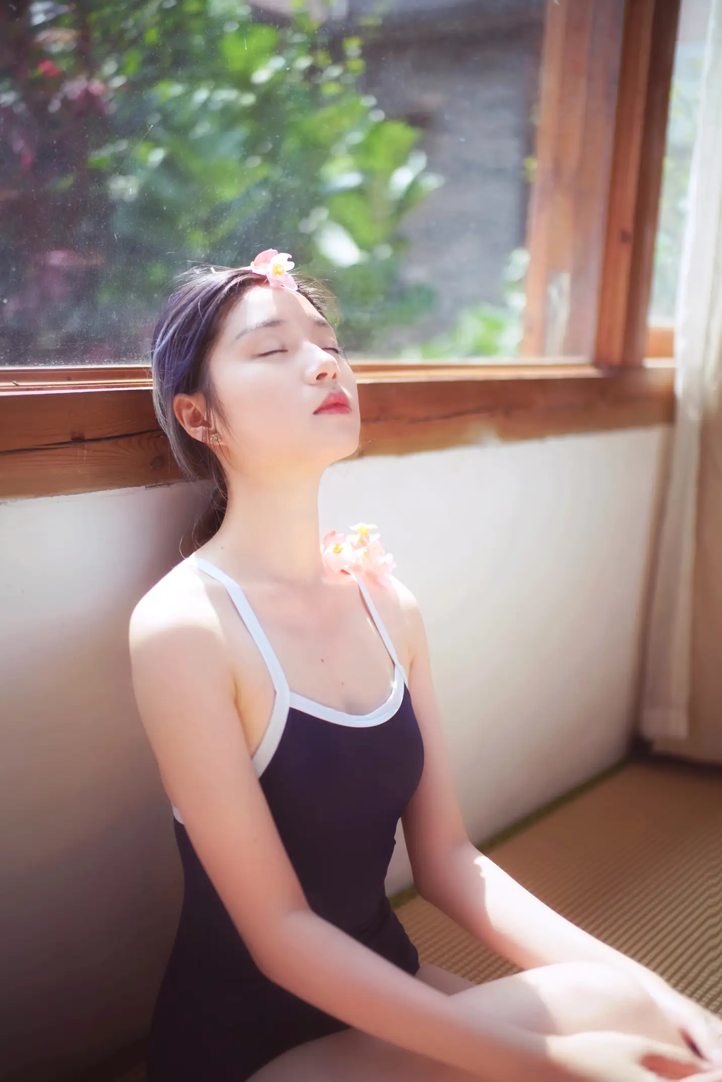 [YITUYU] 2022.09.02 Vol.1850 – Waiting for the flowers to bloom leaf#[34P]-3
