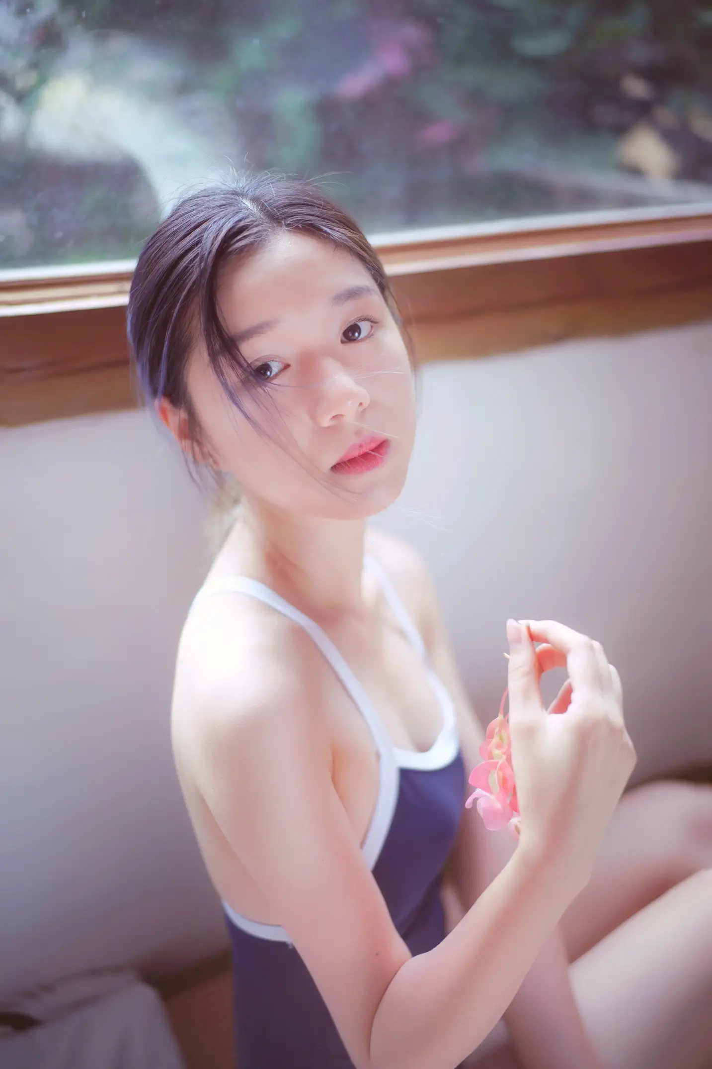 [YITUYU] 2022.09.02 Vol.1850 – Waiting for the flowers to bloom leaf#[34P]-6