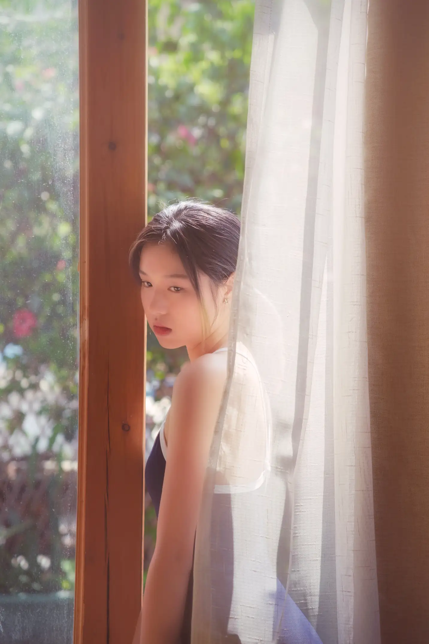 [YITUYU] 2022.09.02 Vol.1850 – Waiting for the flowers to bloom leaf#[34P]-4
