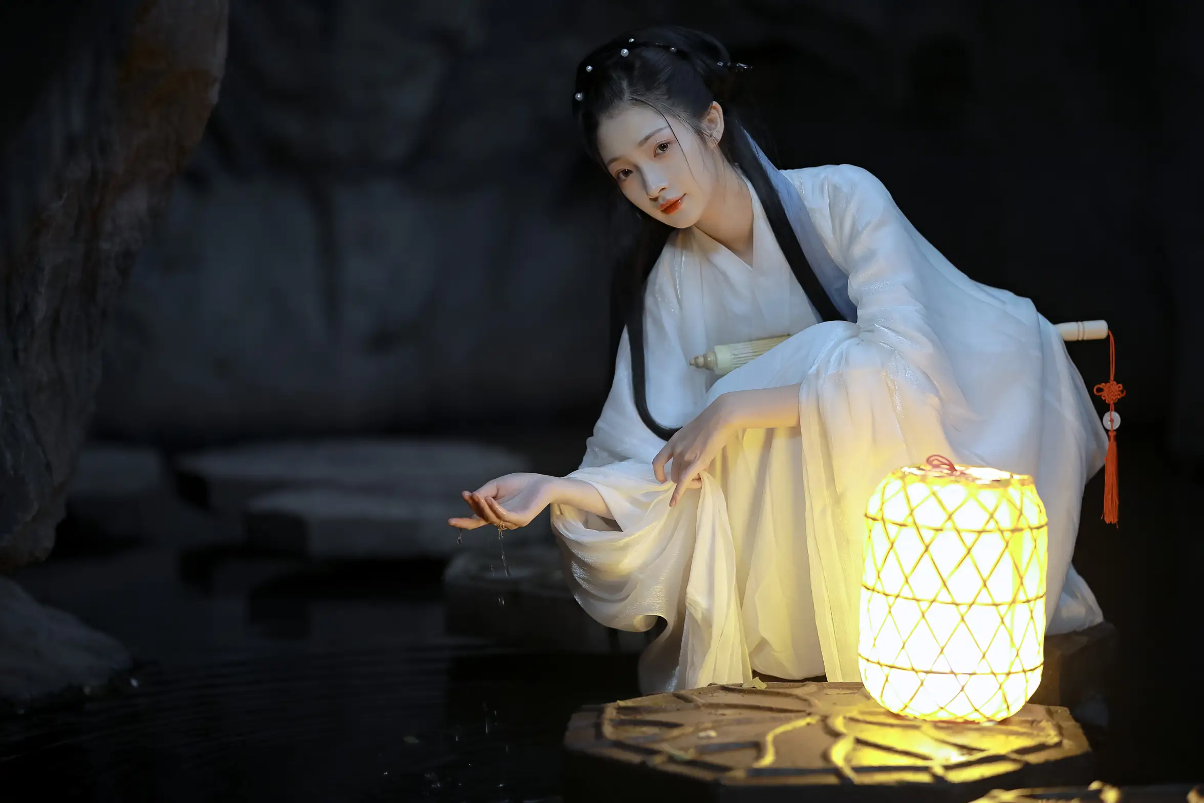[YITUYU] 2022.08.21 Vol.1755 – Returning on a stormy night Take off in a daze_#[24P]-1
