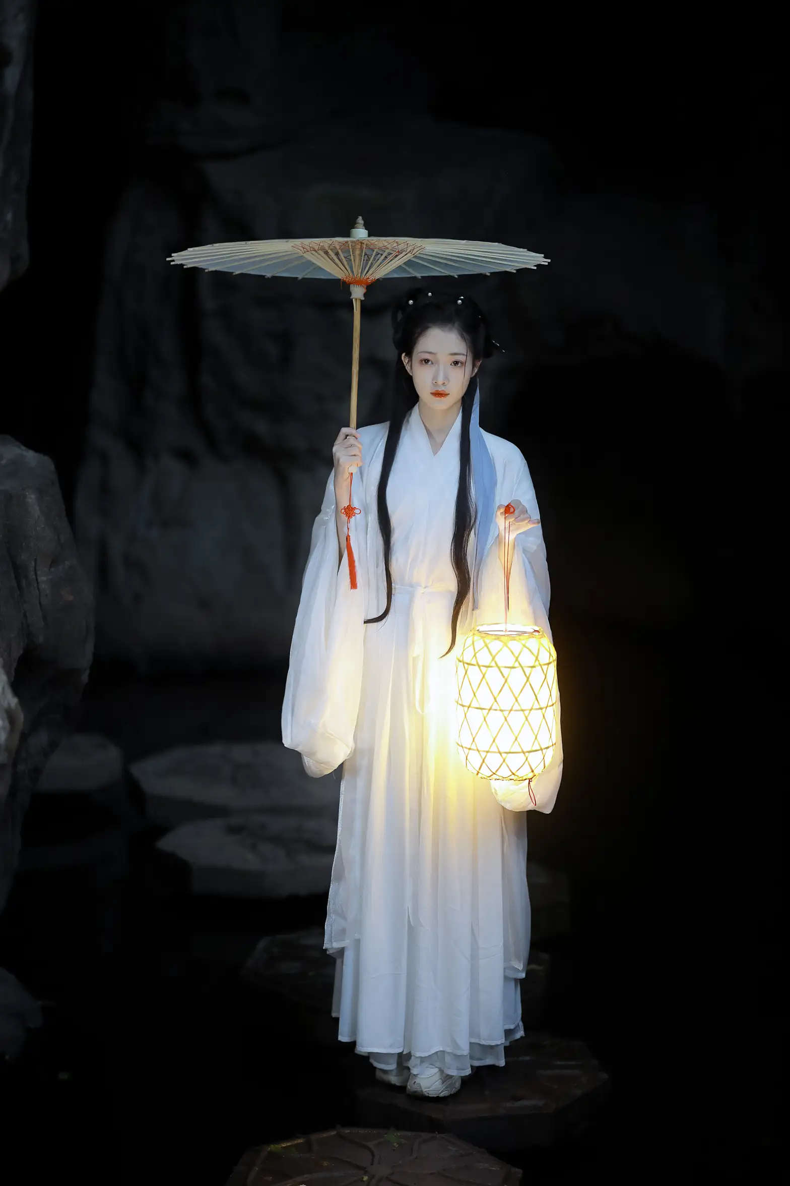 [YITUYU] 2022.08.21 Vol.1755 – Returning on a stormy night Take off in a daze_#[24P]-10