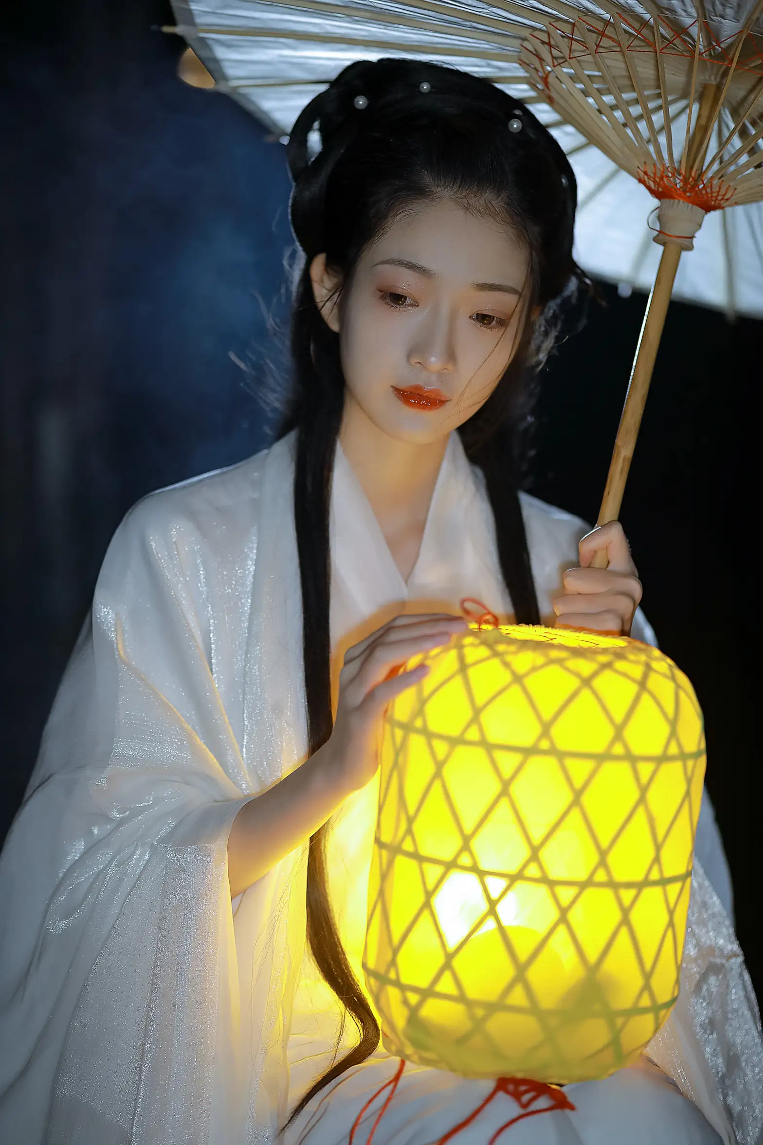 [YITUYU] 2022.08.21 Vol.1755 – Returning on a stormy night Take off in a daze_#[24P]-1