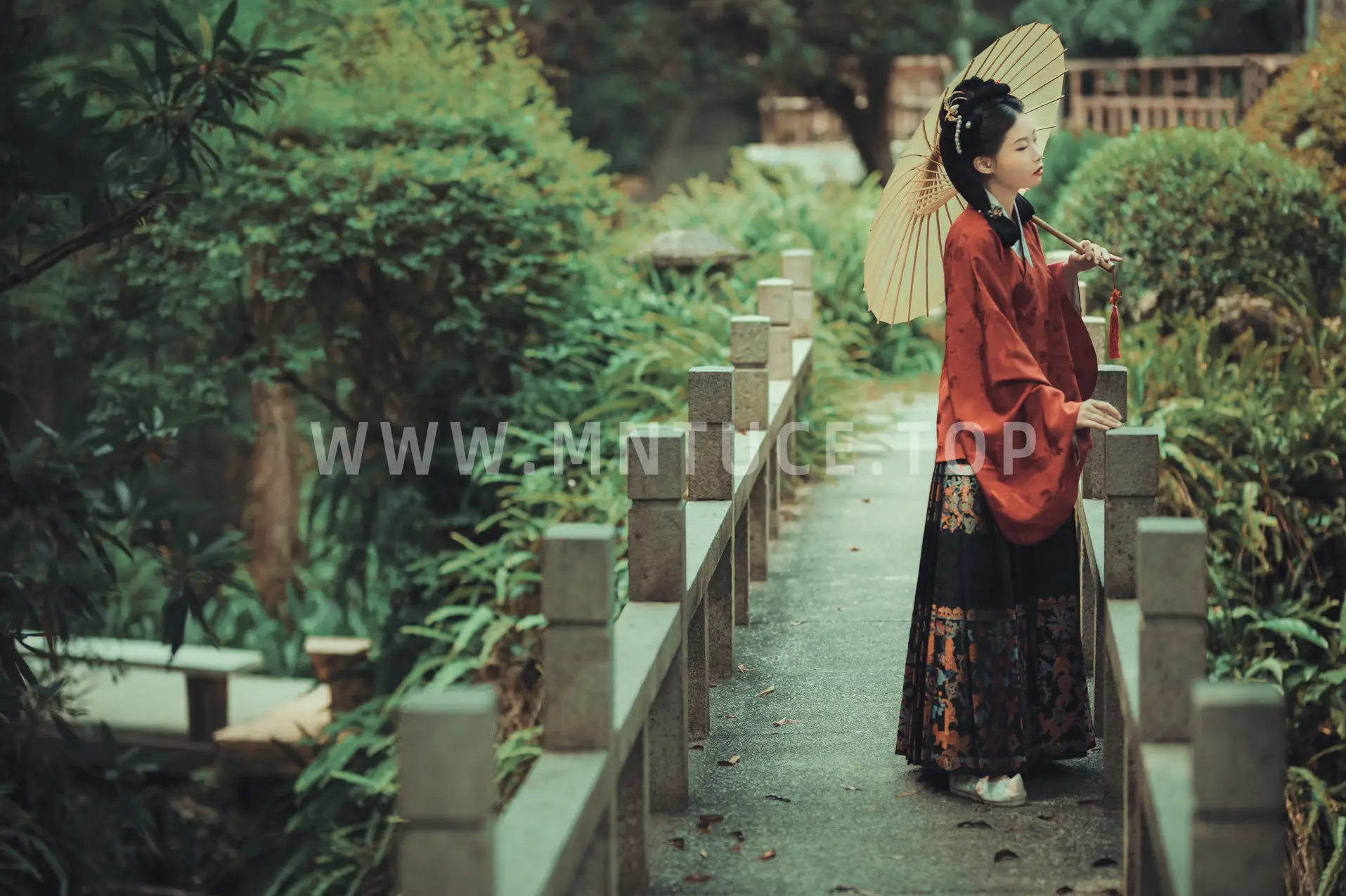[YITUYU] 2021.09.22 Vol.307 – Green carp enters my dream Is it a carp?#[24P]-9