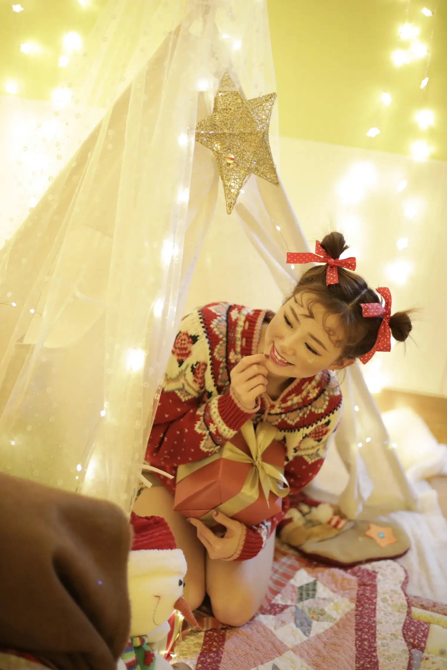 [YITUYU] 2022.09.04 Vol.1867 – Your Christmas Elf Baoer#[43P]-1