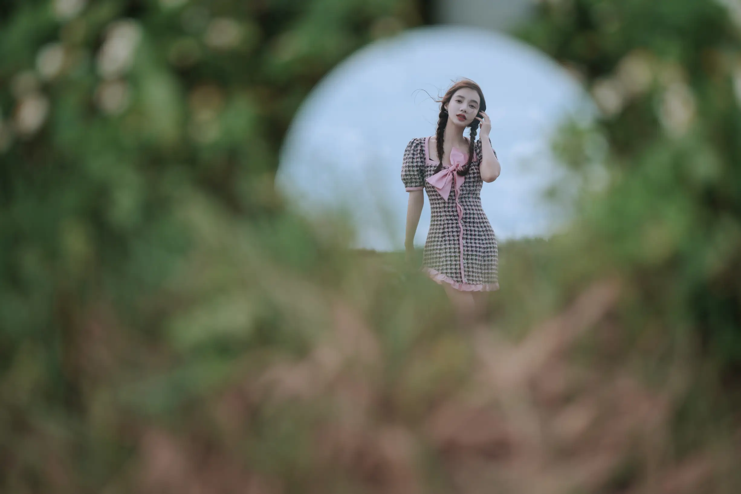 [YITUYU] 2022.08.08 Vol.1658 – The most beautiful road around the island Classmate Shuwen#[40P]-1