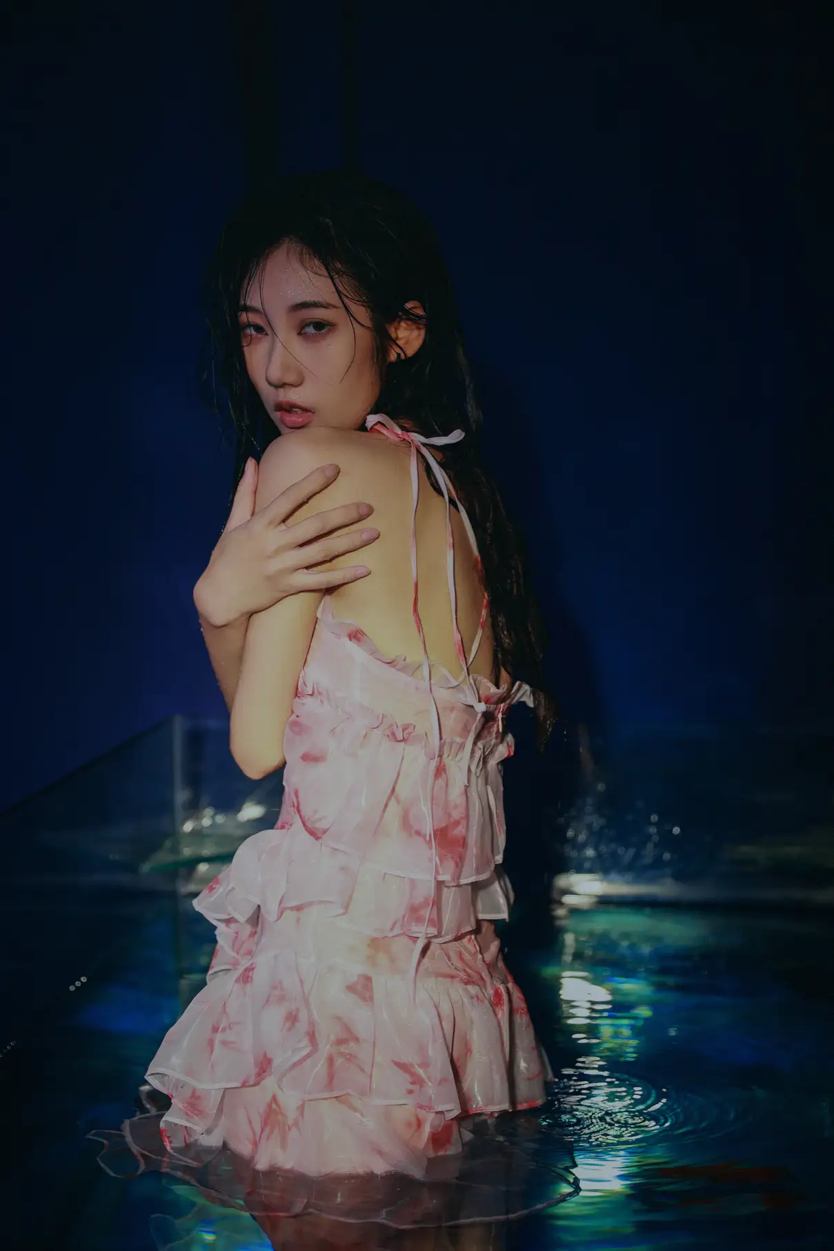 [YITUYU] 2022.08.27 Vol.1806 – Some people like blue Awan#[45P]-10