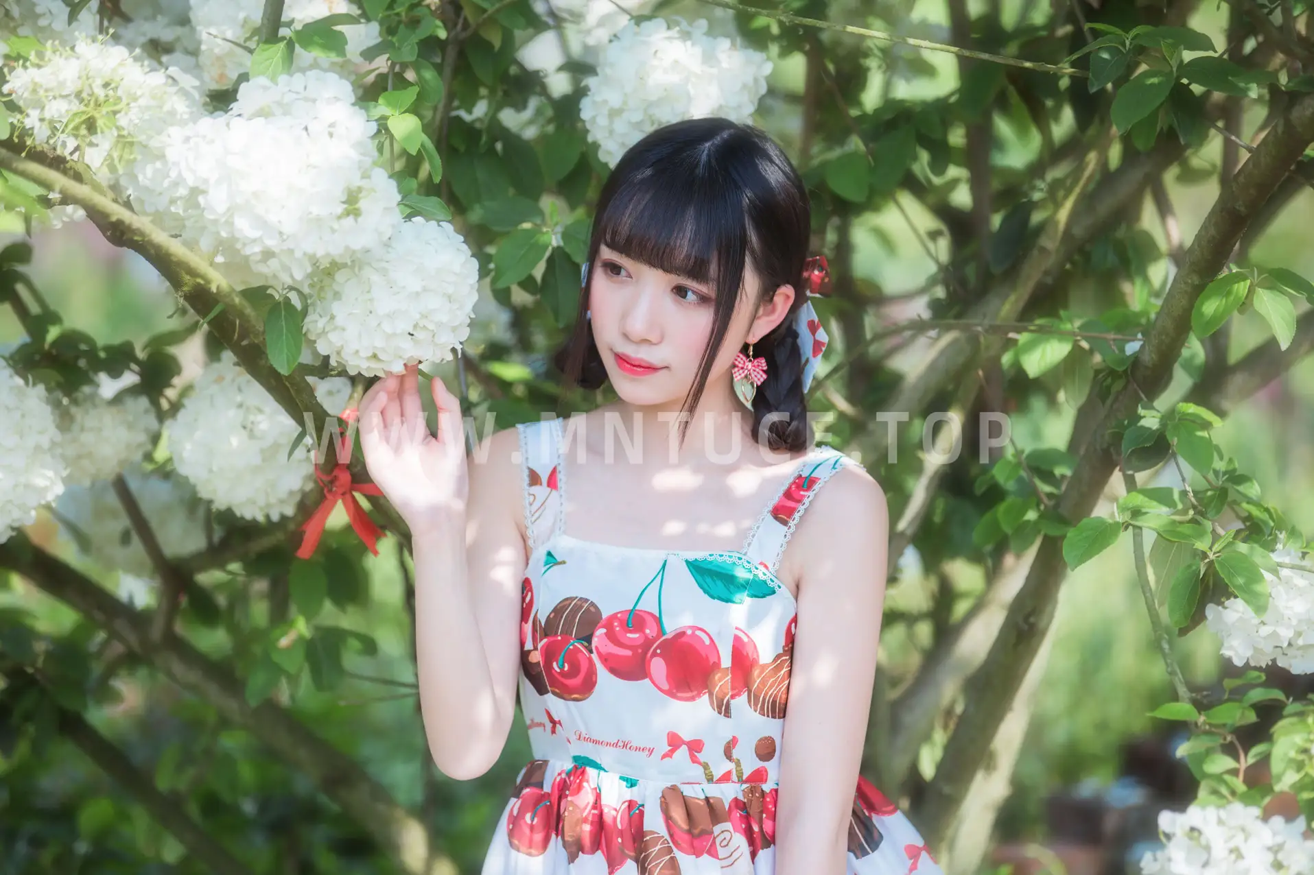 [YITUYU] 2022.05.20 Vol.0938 – Hydrangea Xiaofeng#[43P]-2