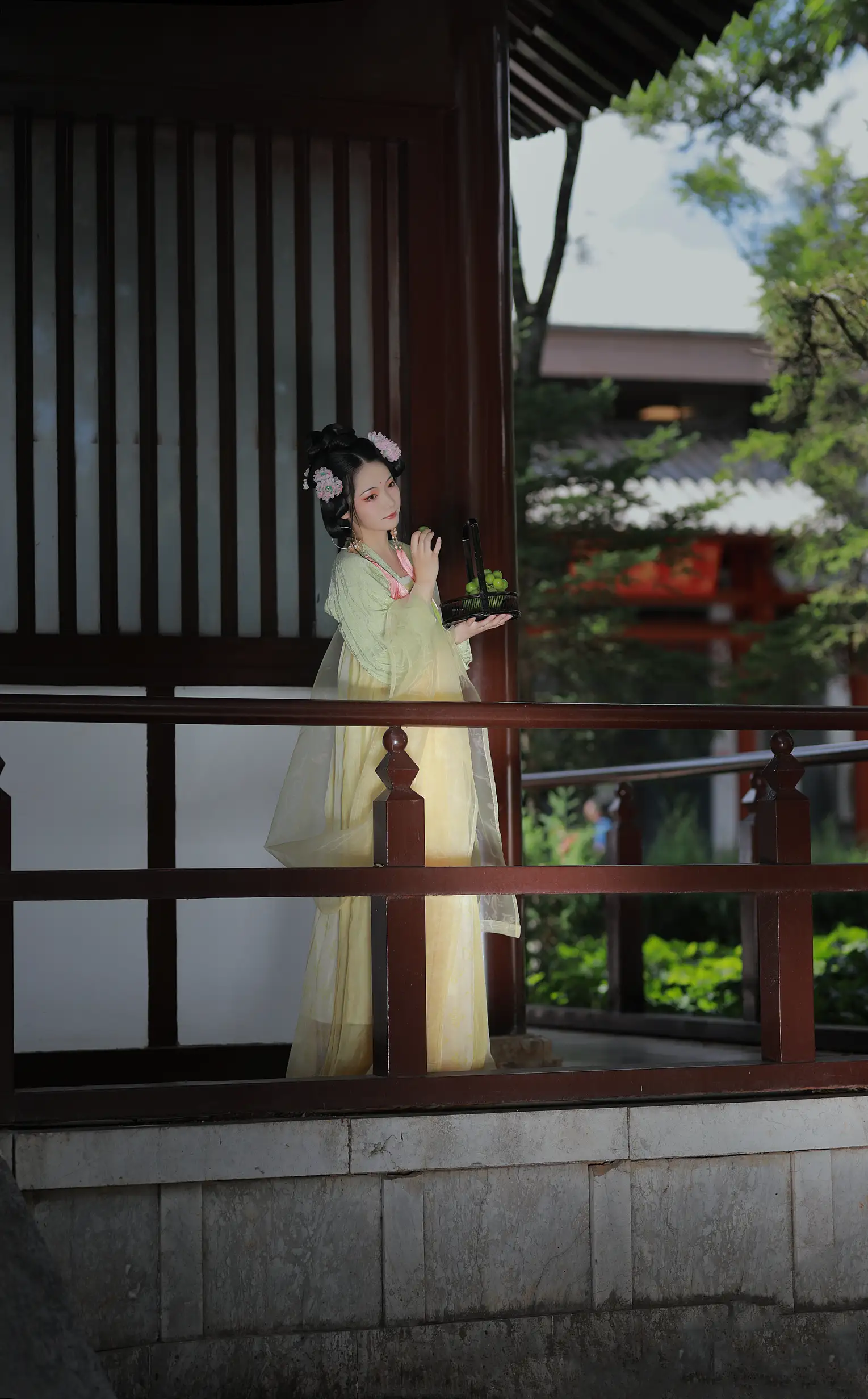 [YITUYU] 2022.09.08 Vol.1903 – If you have nothing else to worry about The fallen flower man is independent#[33P]-6