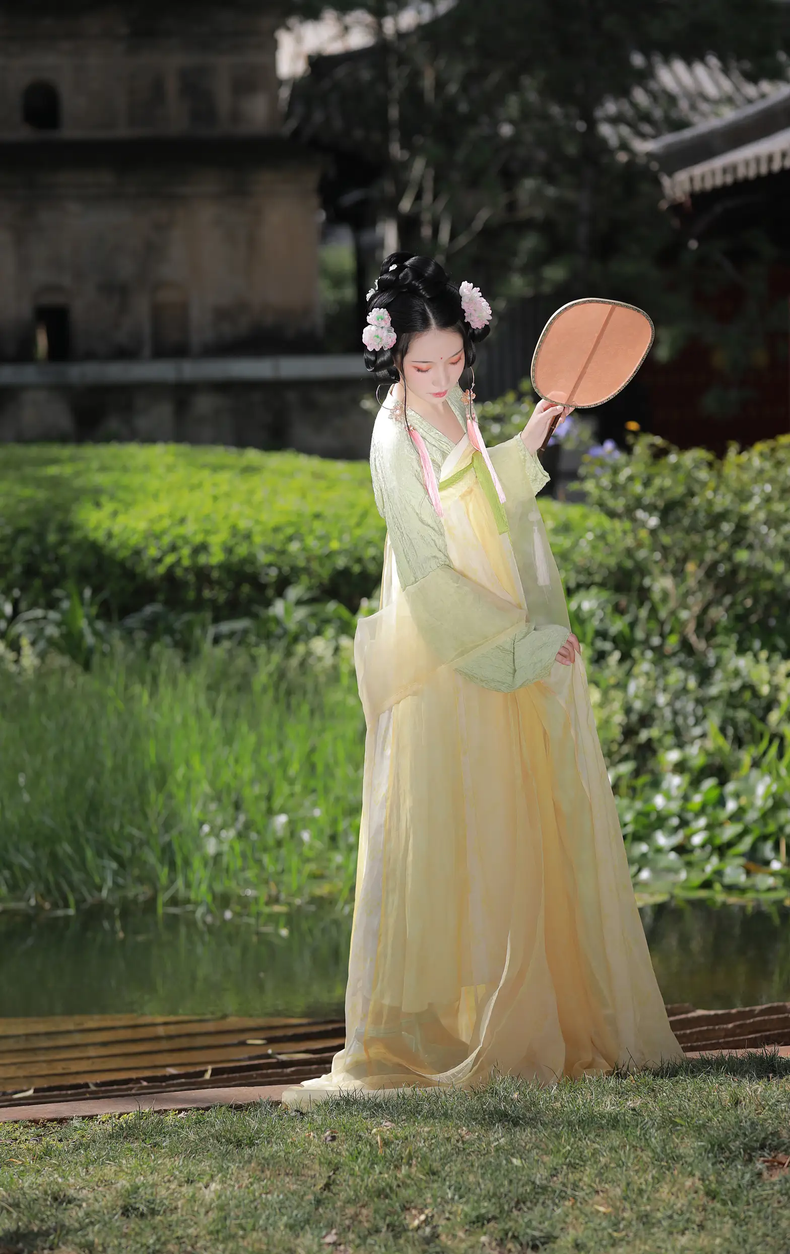 [YITUYU] 2022.09.08 Vol.1903 – If you have nothing else to worry about The fallen flower man is independent#[33P]-10
