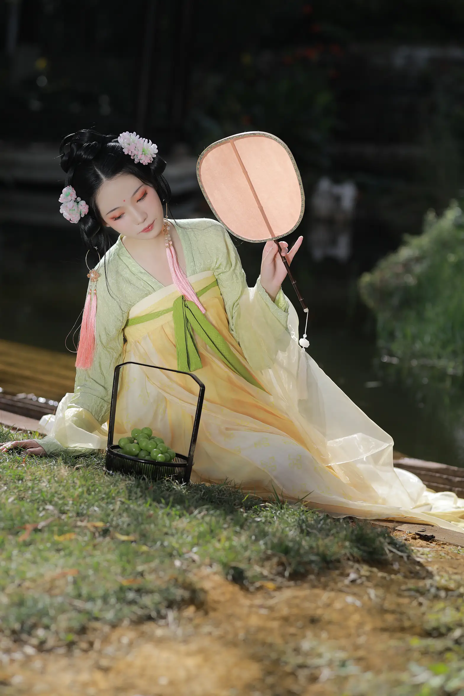 [YITUYU] 2022.09.08 Vol.1903 – If you have nothing else to worry about The fallen flower man is independent#[33P]-1