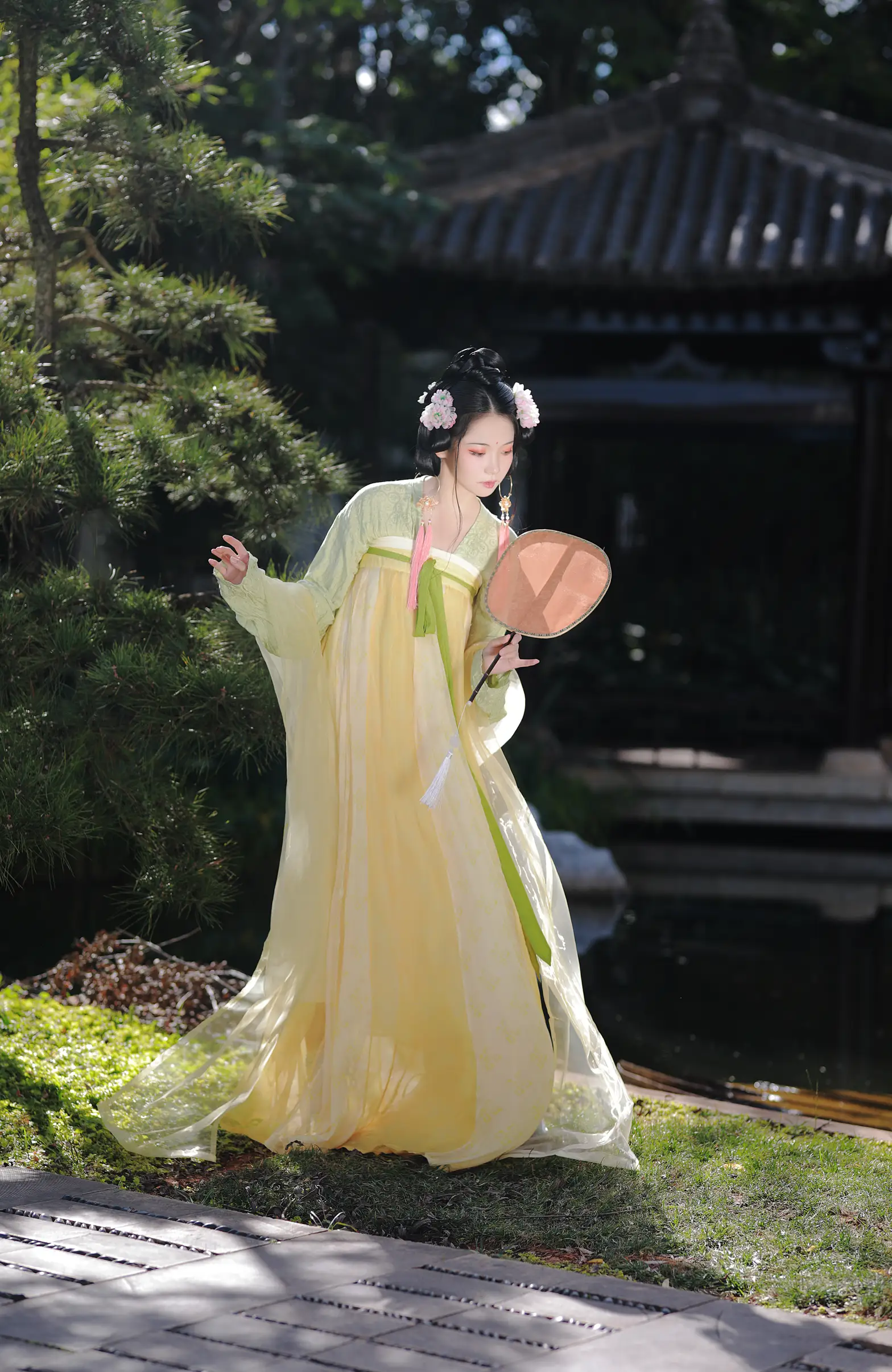 [YITUYU] 2022.09.08 Vol.1903 – If you have nothing else to worry about The fallen flower man is independent#[33P]-8