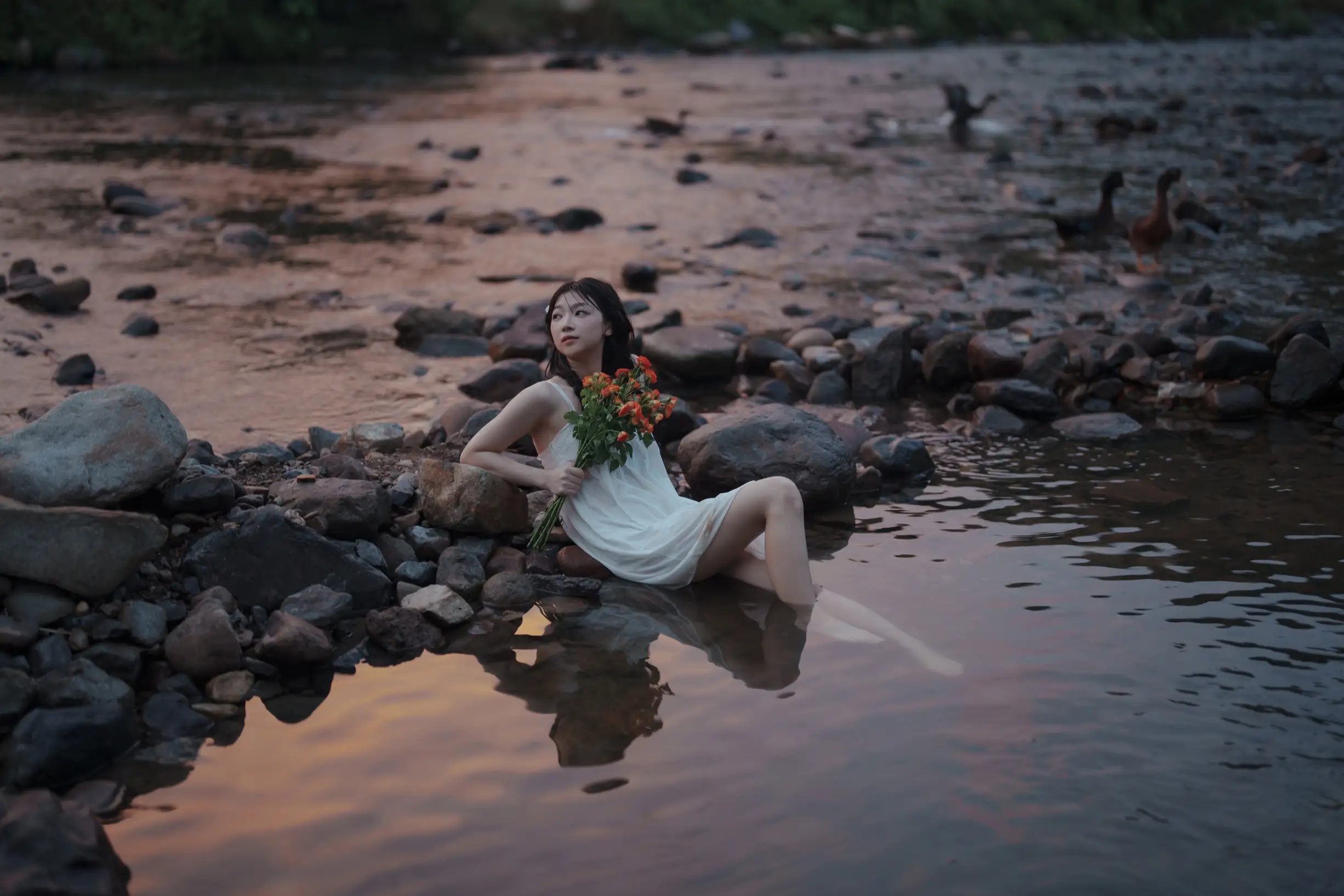 [YITUYU] 2022.09.12 Vol.1936 – Sweet and lusty, it’s hard not to love it. Mountain streams, refreshing all summer Qiqi#[57P]-3