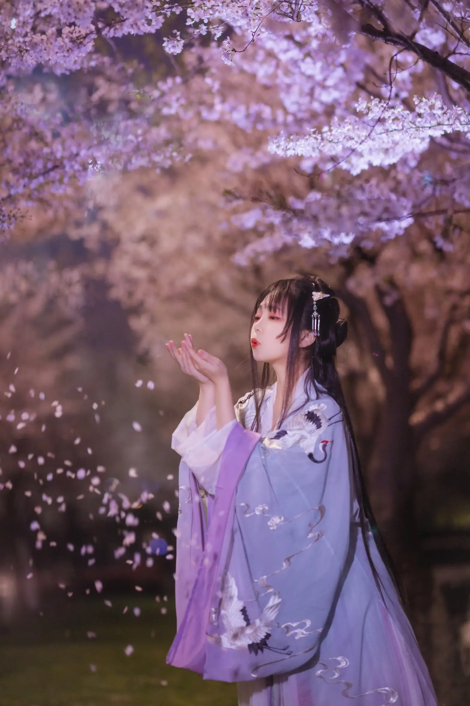 [YITUYU] 2022.08.10 Vol.1673 – Night Sakura Ink and red dust#[20P]-3