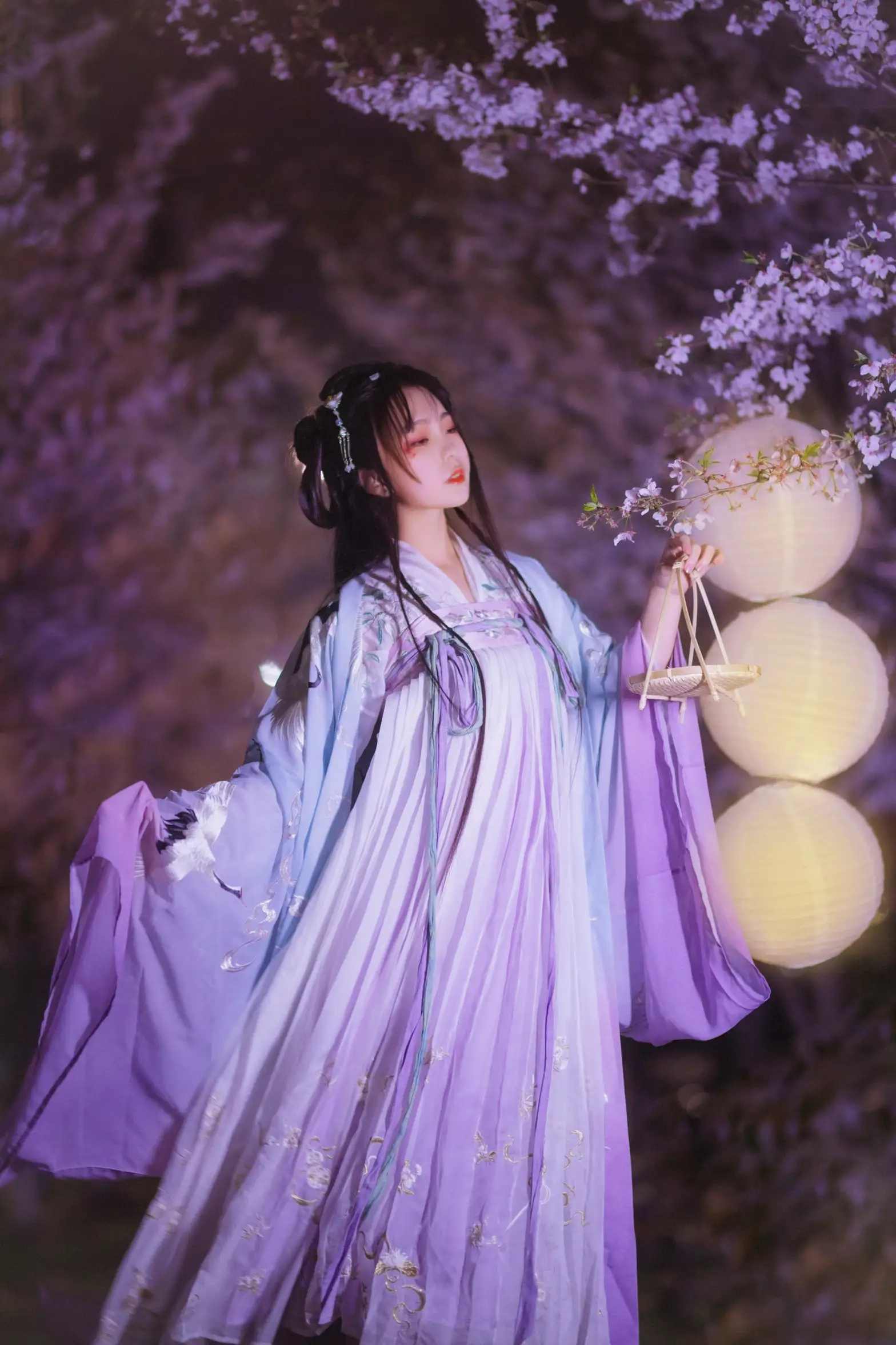 [YITUYU] 2022.08.10 Vol.1673 – Night Sakura Ink and red dust#[20P]-5