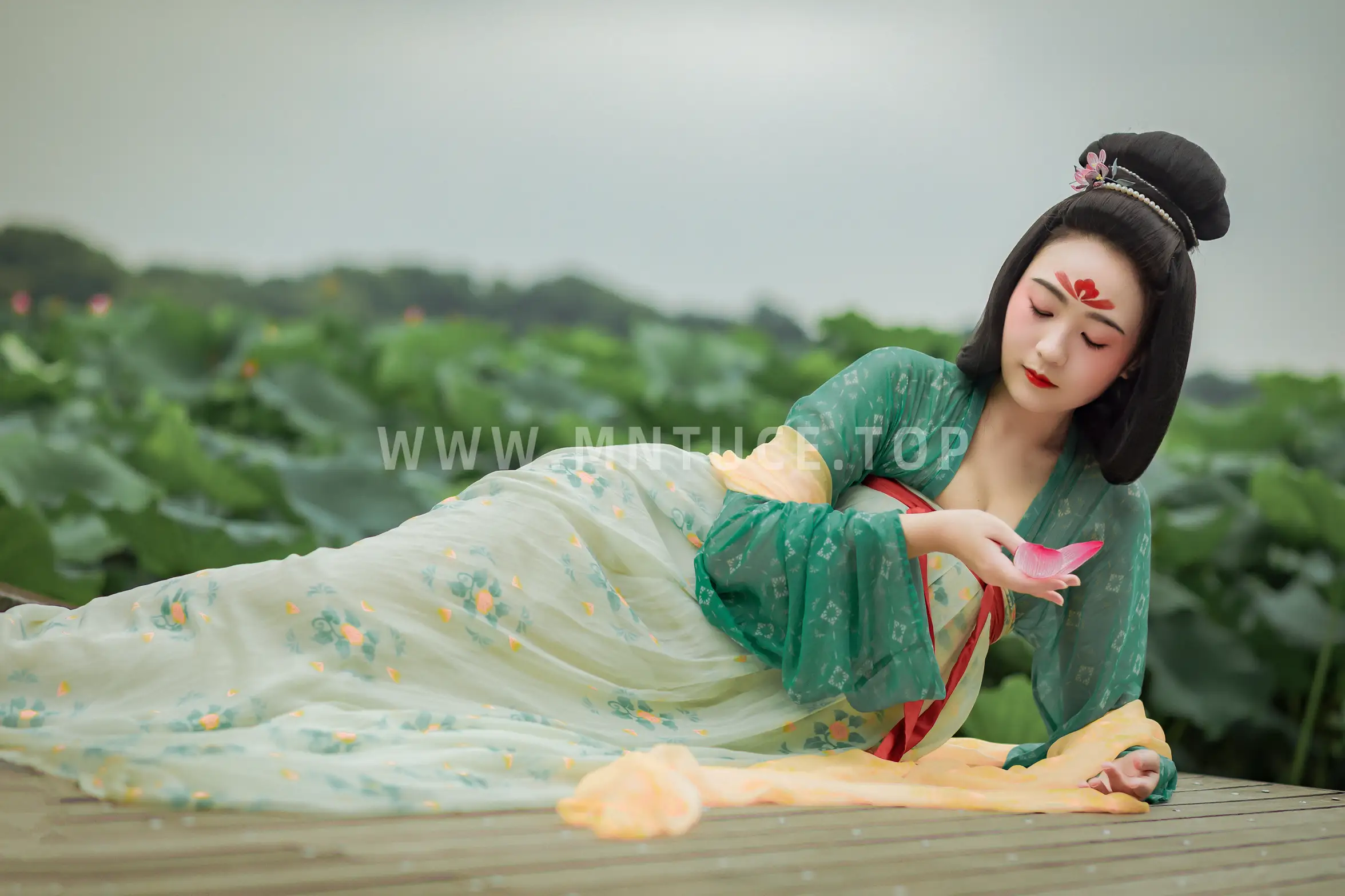 [YITUYU] 2022.01.14 Vol.643 – Netherlands Xu Yuer#[23P]-10