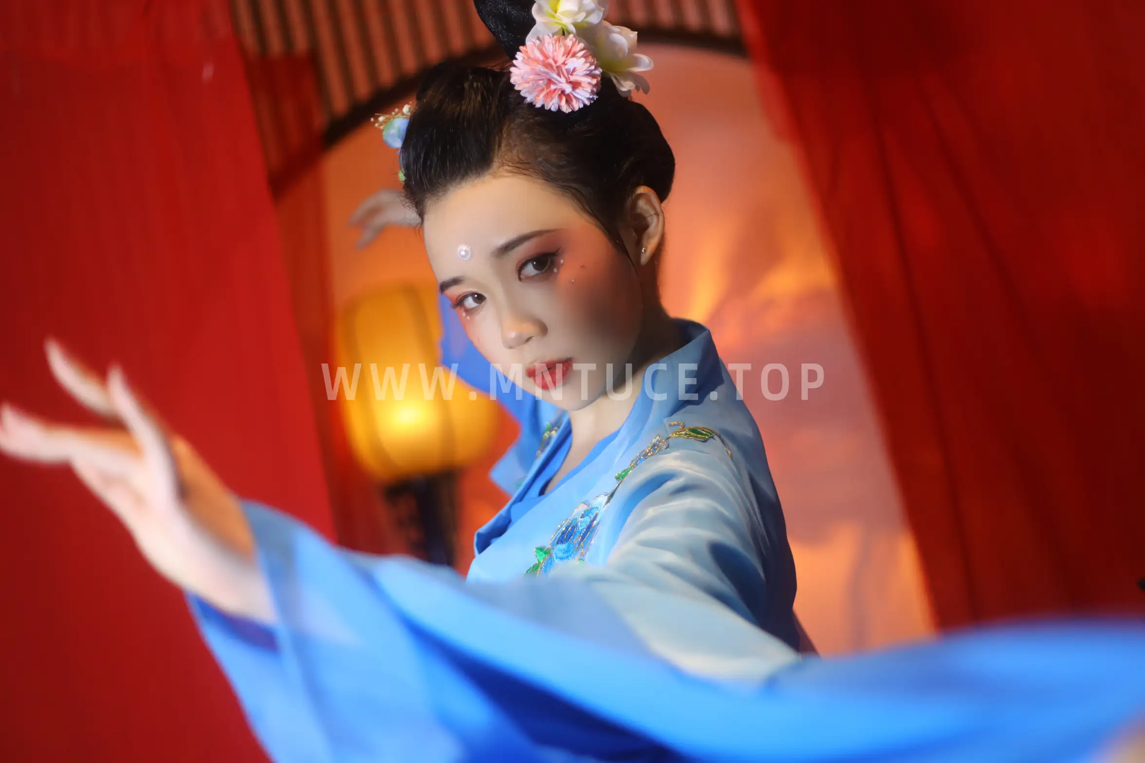 [YITUYU] 2022.08.30 Vol.1824 – Red Fox Scholar #[23P]-8
