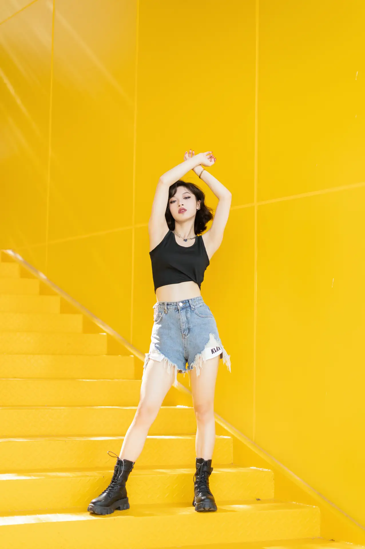 [YITUYU] 2022.09.04 Vol.1871 – Chasing the Light Oku#[45P]-1
