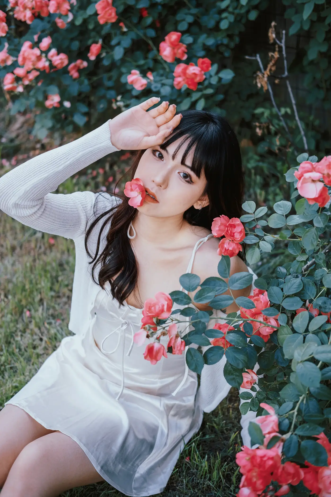 [YITUYU] 2022.06.10 Vol.1137 – Under the Roses #[25P]-5
