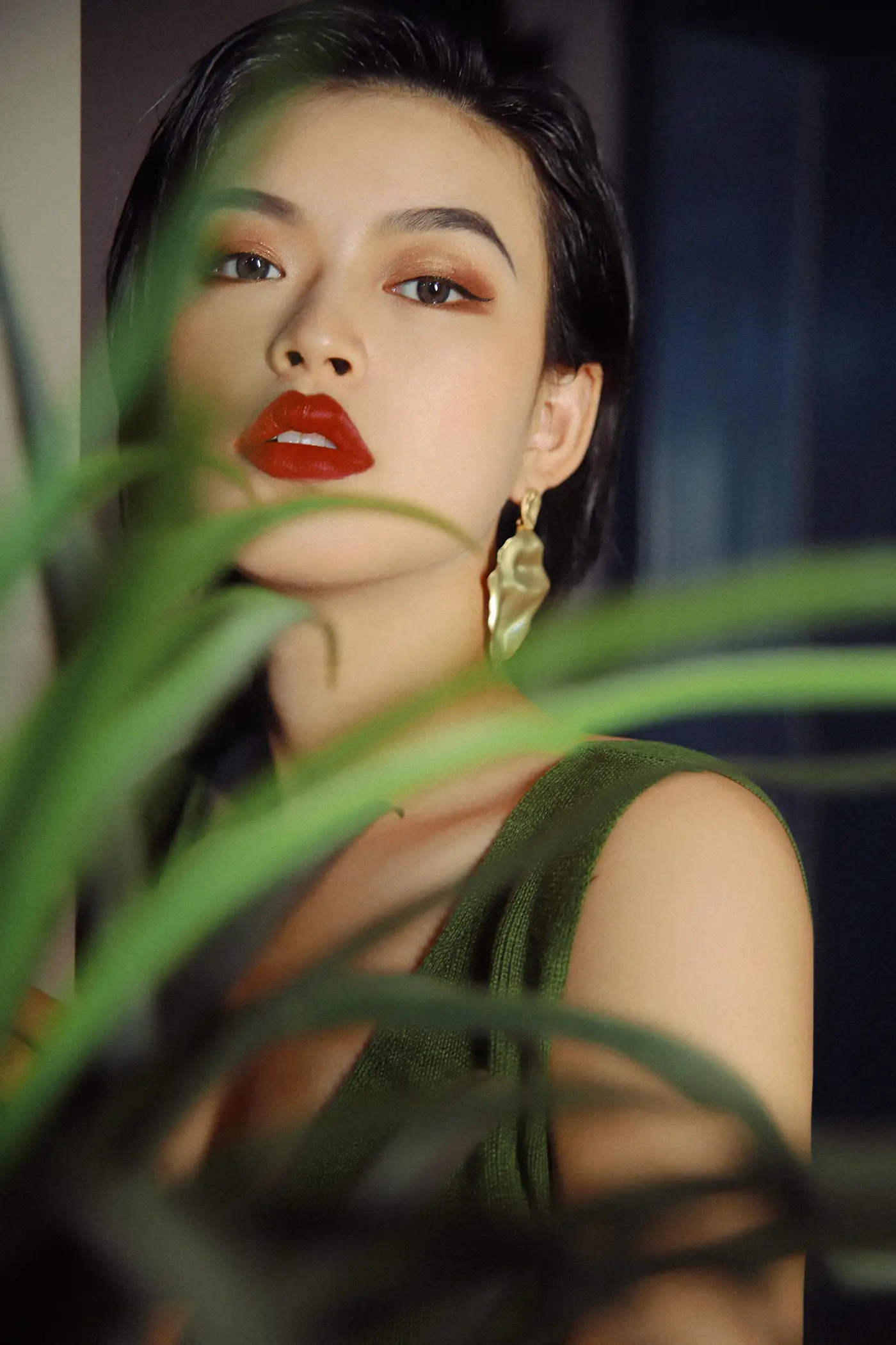 [YITUYU] 2022.11.18 Vol.2468 – Growing wantonly Lots of gold#[22P]-2