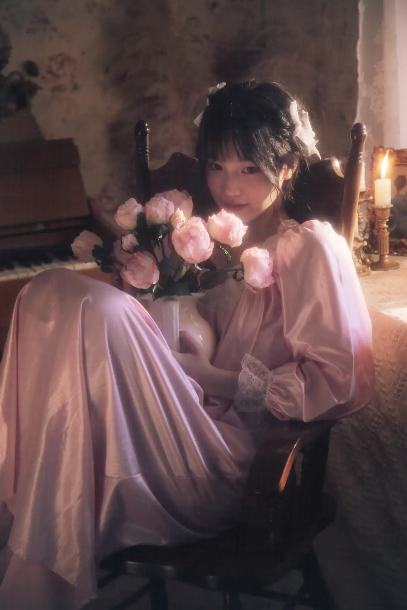 [YITUYU] 2022.11.17 Vol.2464 – Oil painting style girl echo#[22P]-8