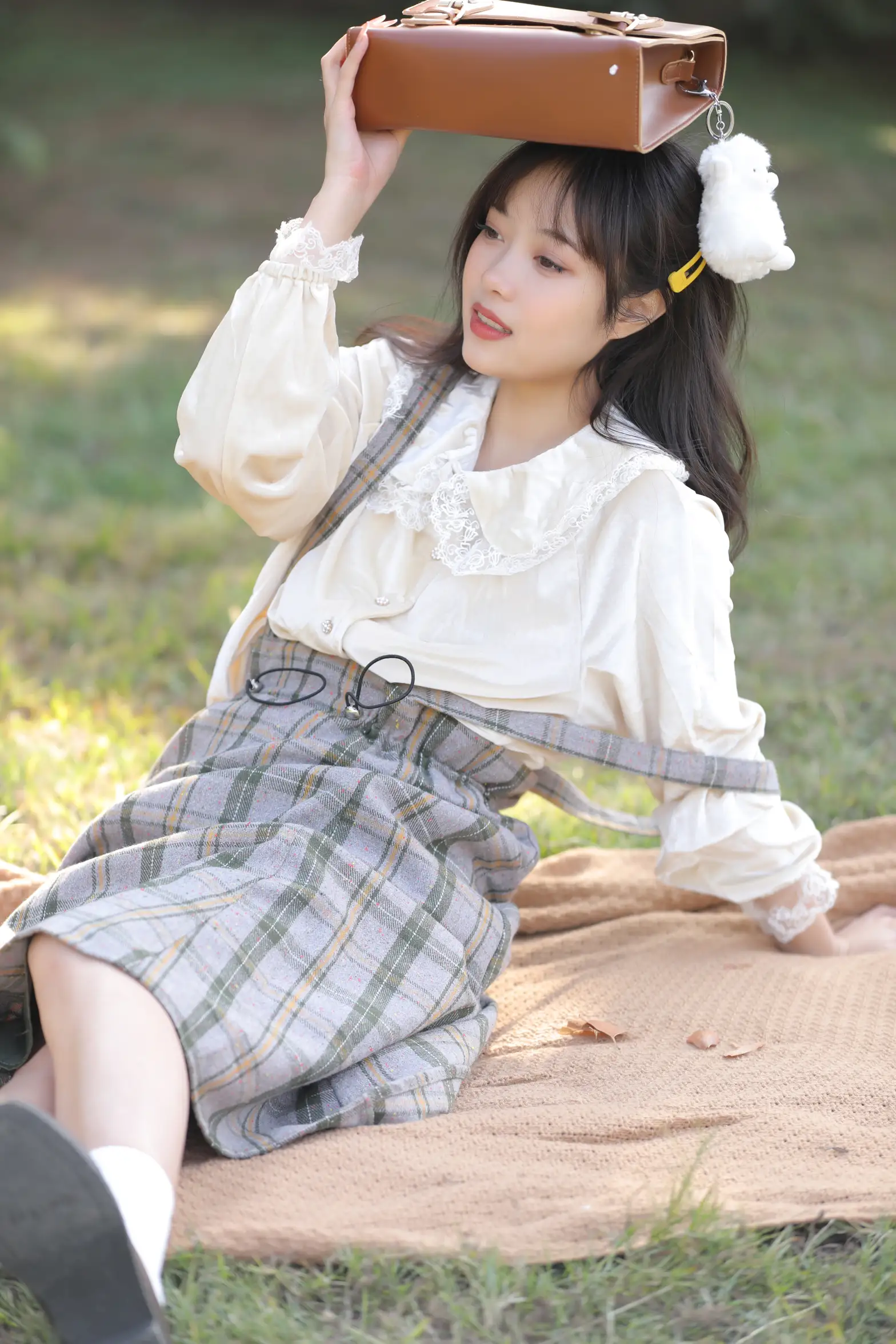 [YITUYU] 2022.11.17 Vol.2462 – Qiu Xin Xiaoweiren'er#[35P]-3