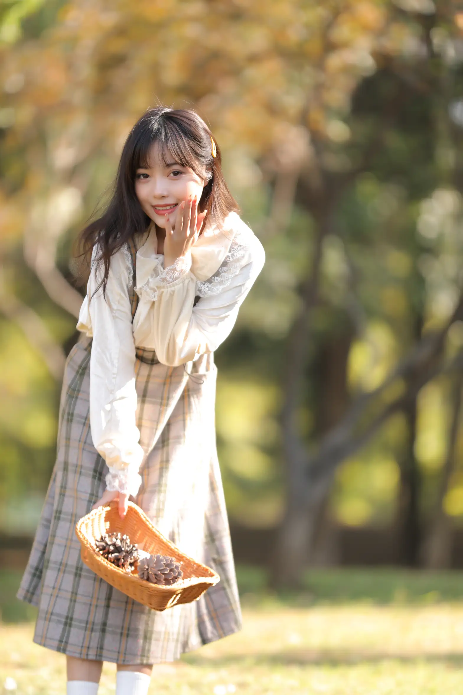 [YITUYU] 2022.11.17 Vol.2462 – Qiu Xin Xiaoweiren'er#[35P]-2