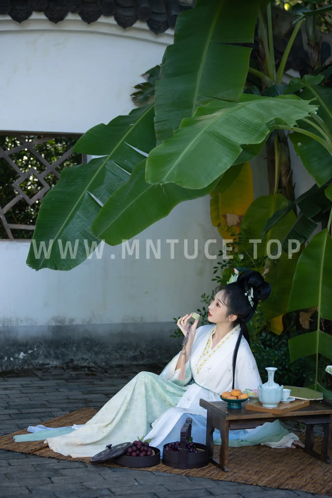 [YITUYU] 2022.11.17 Vol.2458 – Green banana Maruko has a cat#[34P]-4