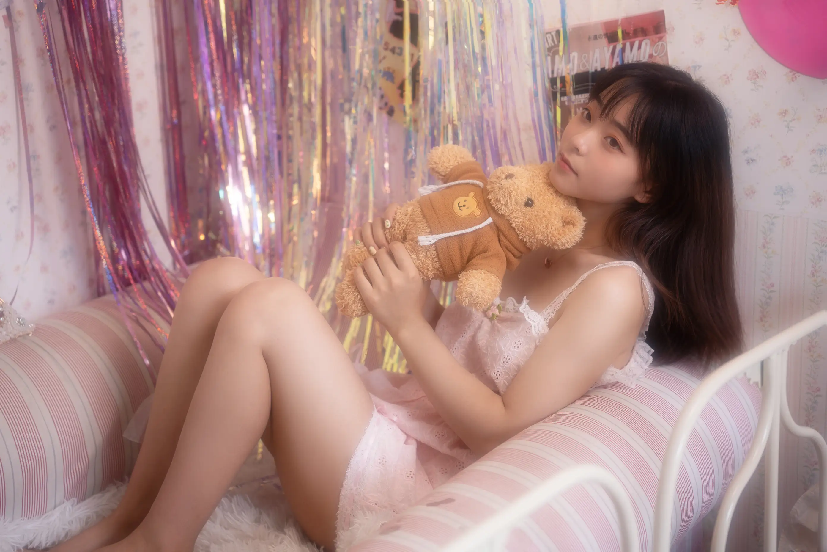 [YITUYU] 2022.11.14 Vol.2435 – The Flower of the End of the Season Sylvia595#[22P]-1