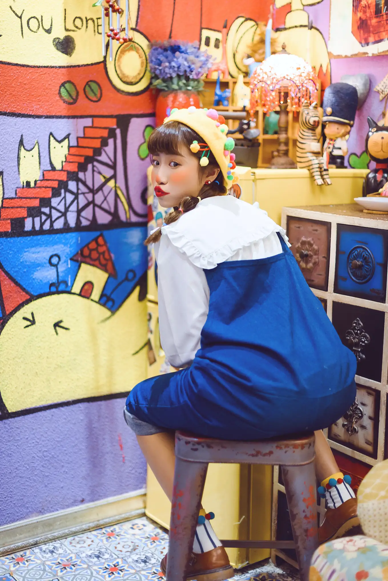 [YITUYU] 2022.11.23 Vol.2511 The colorful world of clowns#[25P]-1