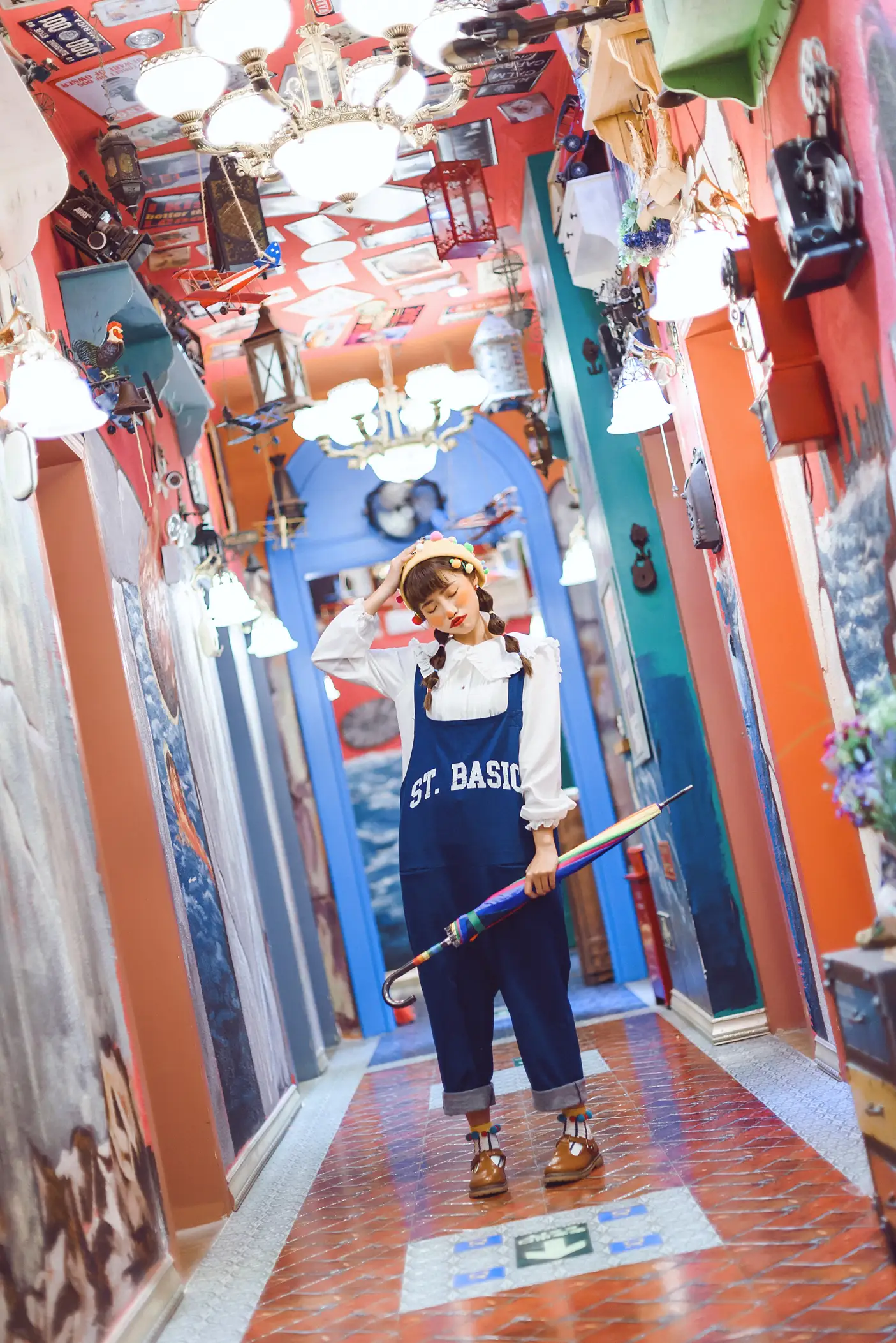 [YITUYU] 2022.11.23 Vol.2511 The colorful world of clowns#[25P]-5